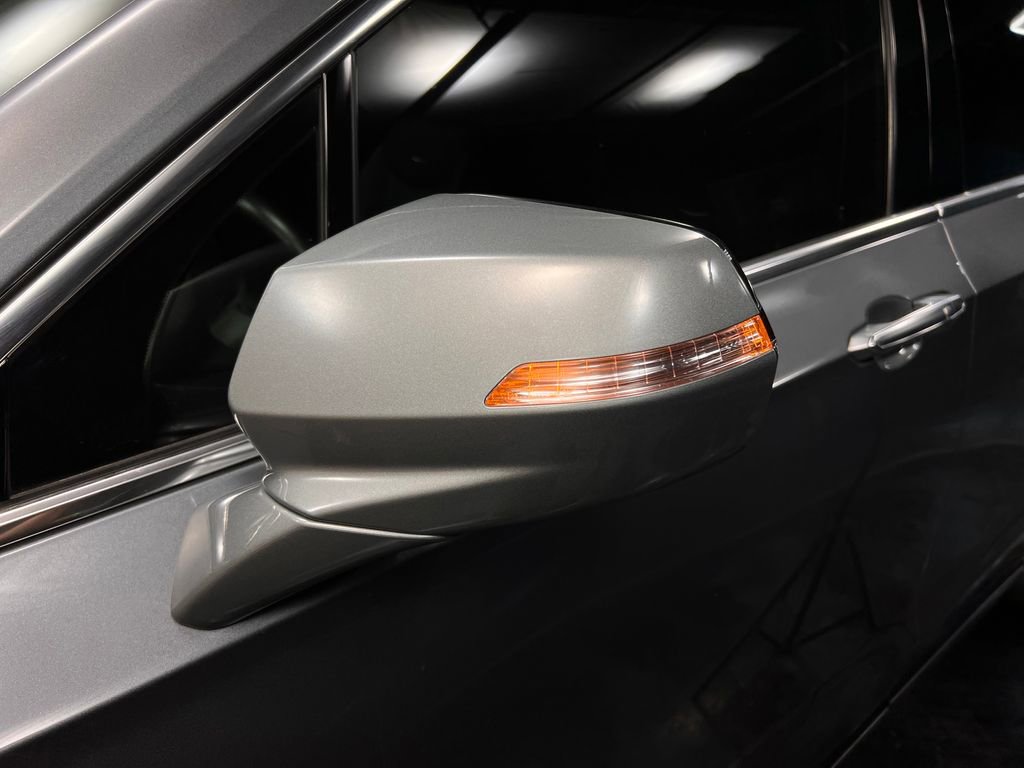 Used 2025 Cadillac XT6 Premium Luxury image 34