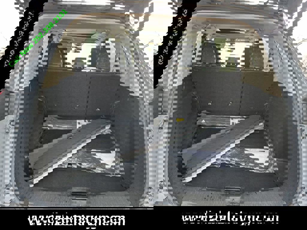 Used 2022 Nissan Rogue Platinum w/ Head-Up Display Package image 5