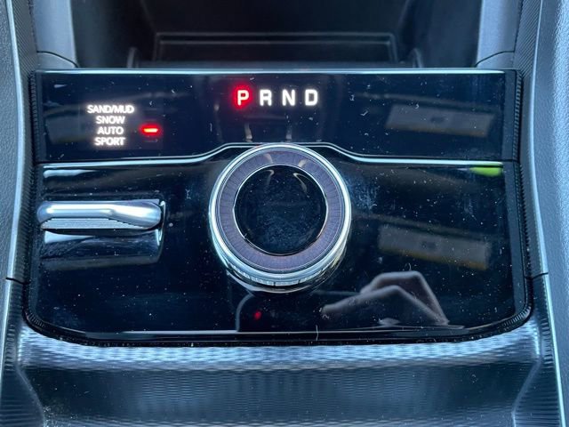 Used 2024 Jeep Grand Cherokee Limited w/ Black Appearance Package image 24