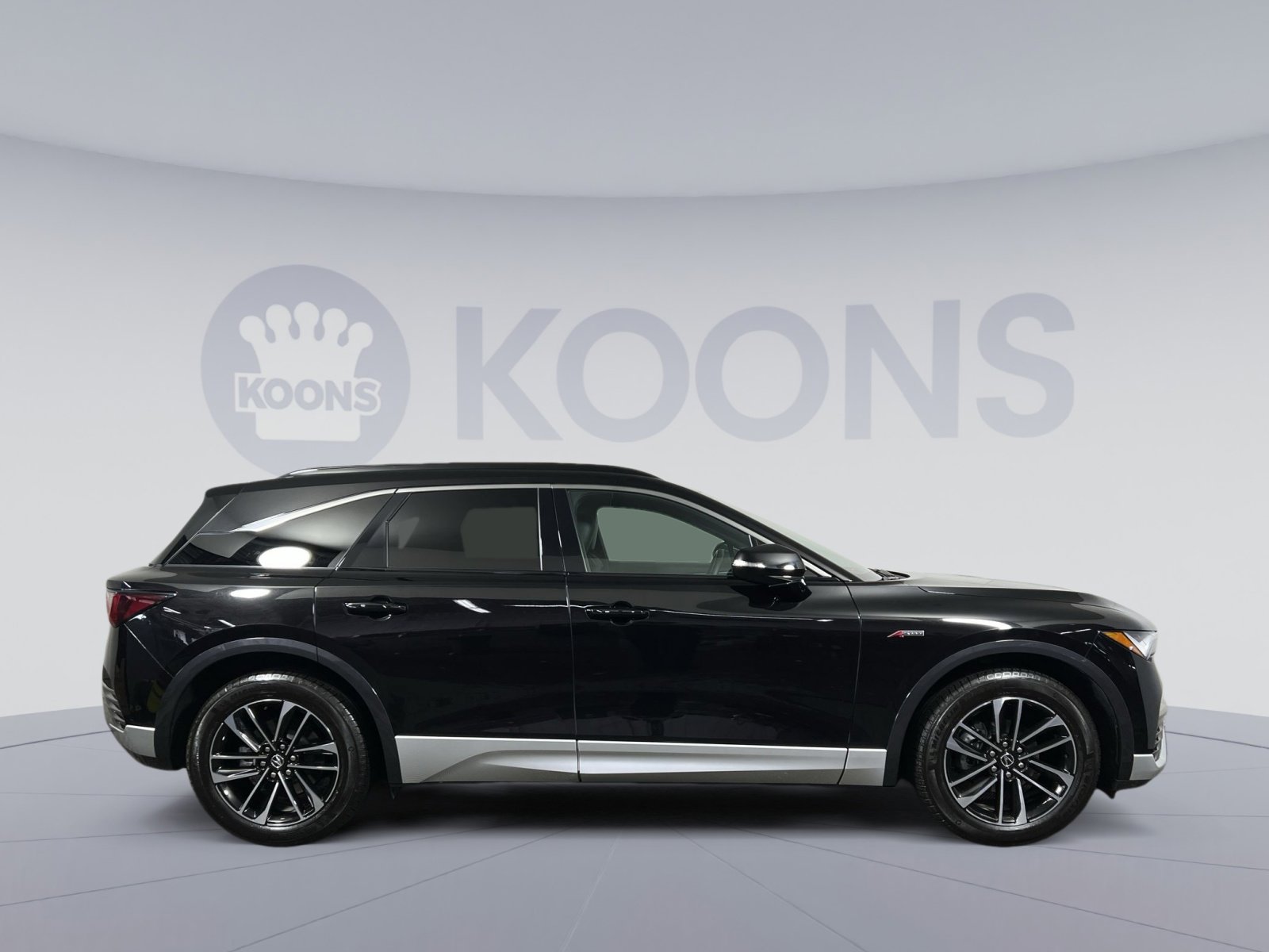 Used 2024 Acura ZDX A-Spec image 8