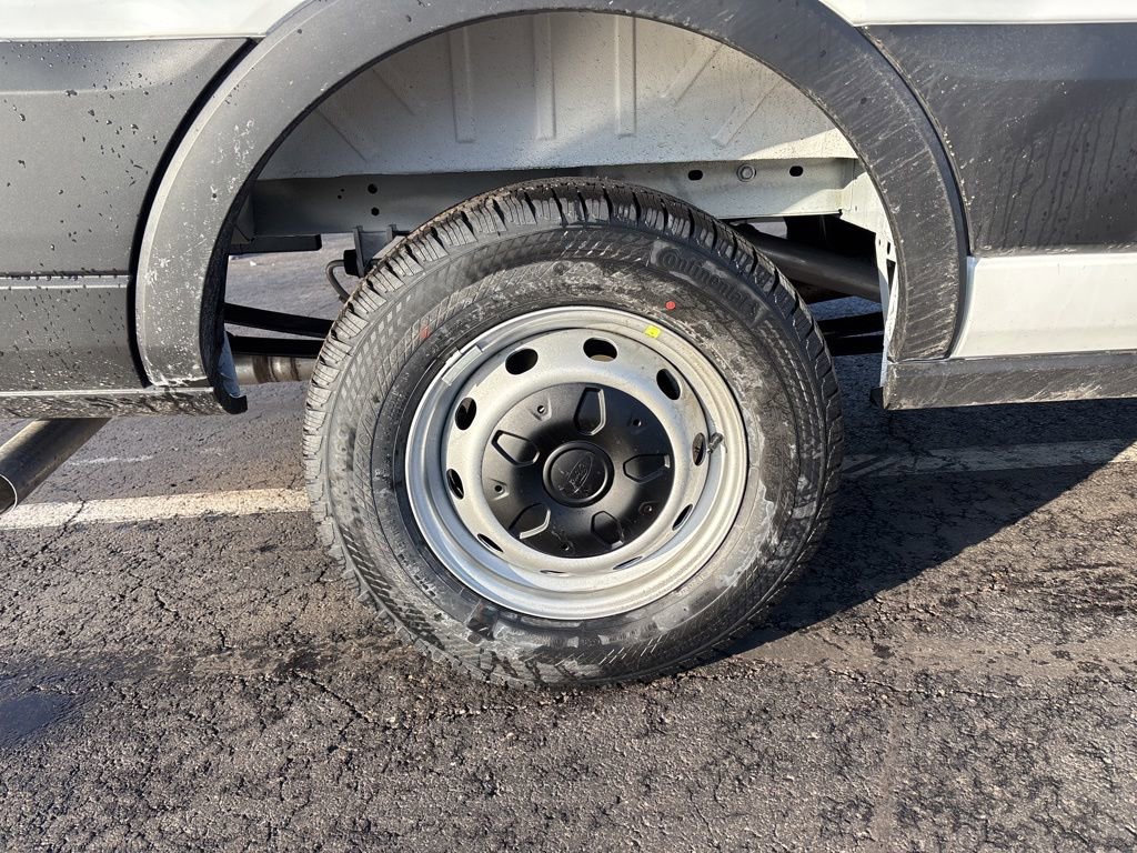 New 2026 Ford Transit 250 148 Medium Roof image 11