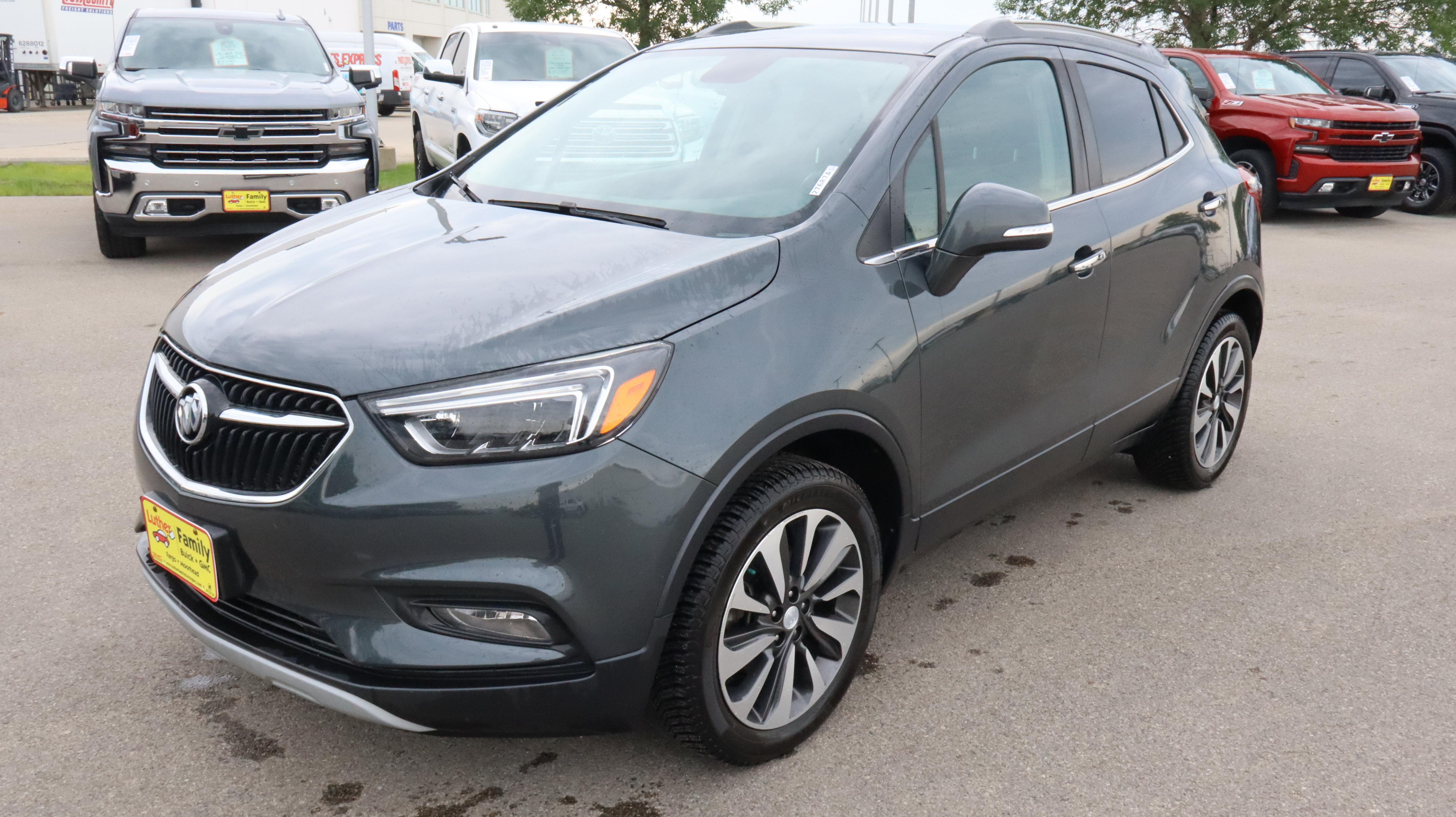 Used 2017 Buick Encore Essence AWD/4WD image 3
