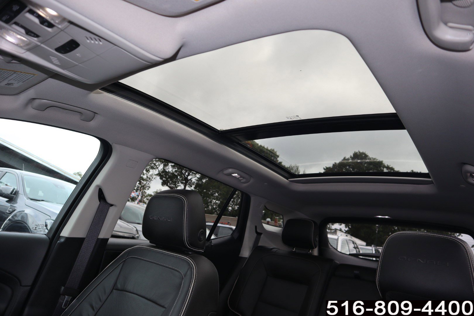 Used 2020 GMC Terrain Denali image 17