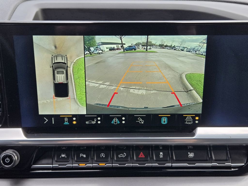 Used 2023 Chevrolet Silverado 1500 High Country w/ Technology Package image 15