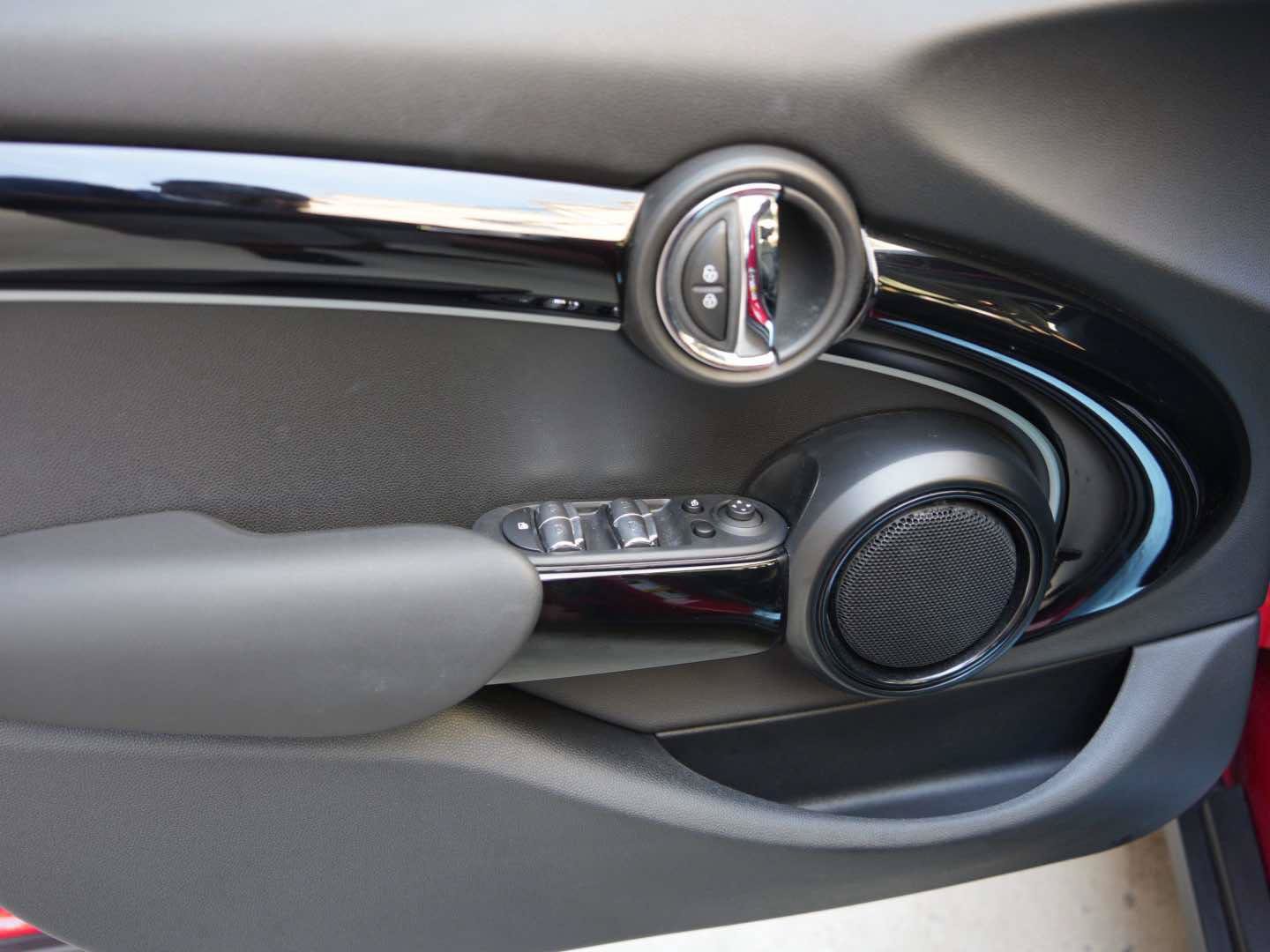 Certified 2024 MINI Cooper S FWD image 11