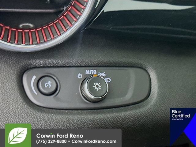 Used 2025 Chevrolet Trax RS w/ Driver Confidence Package FWD image 13