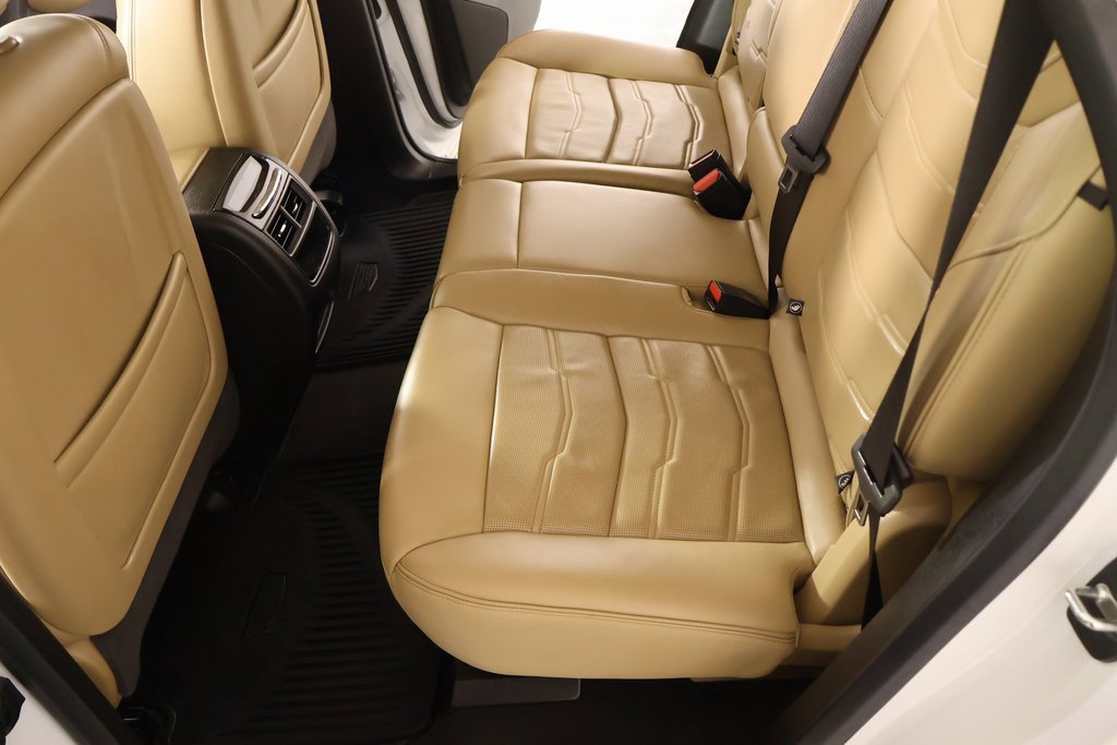 Used 2020 Cadillac XT5 Premium Luxury w/ Platinum Package image 12