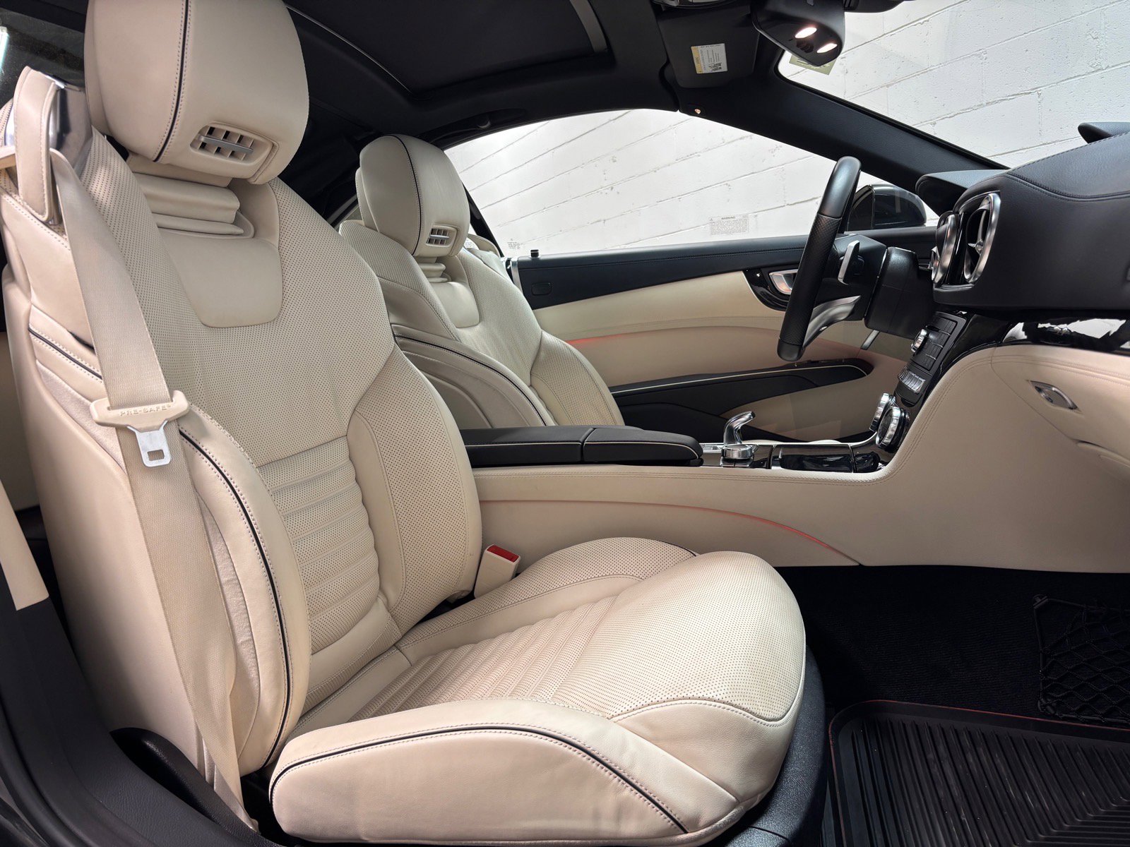 Used 2020 Mercedes-Benz SL 450 image 27