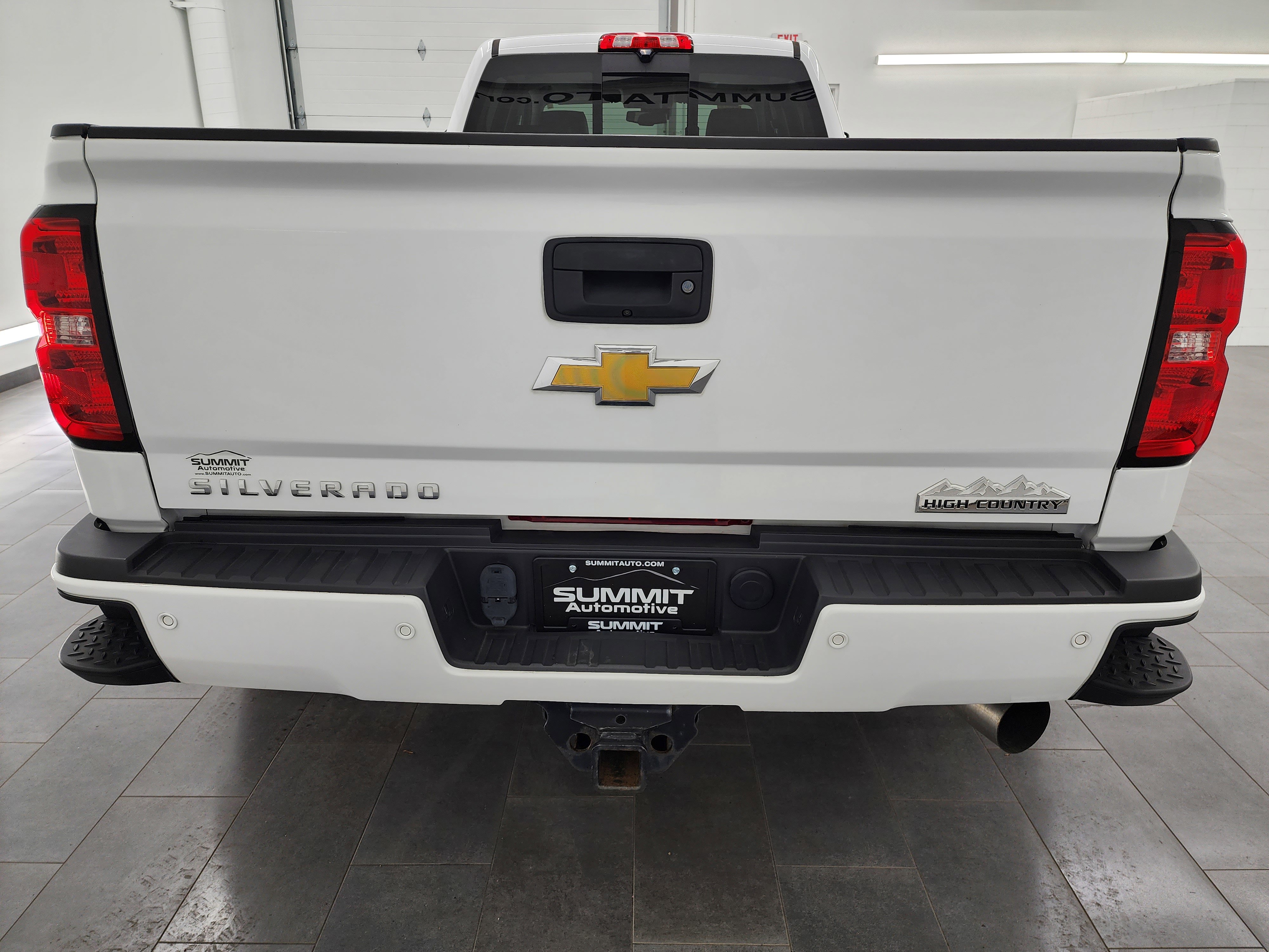 Used 2018 Chevrolet Silverado 3500 High Country w/ Duramax Plus Package image 26
