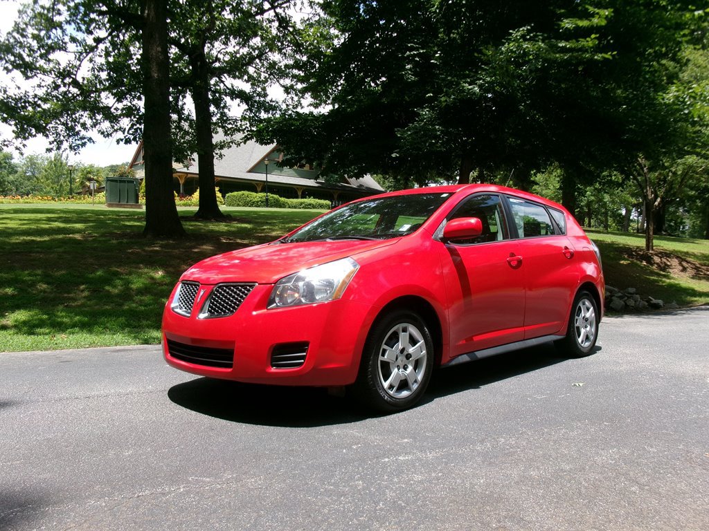 Used 2009 Pontiac Vibe w/ Preferred Package