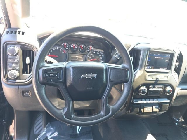 Used 2021 Chevrolet Silverado 1500 Custom Trail Boss AWD/4WD image 19