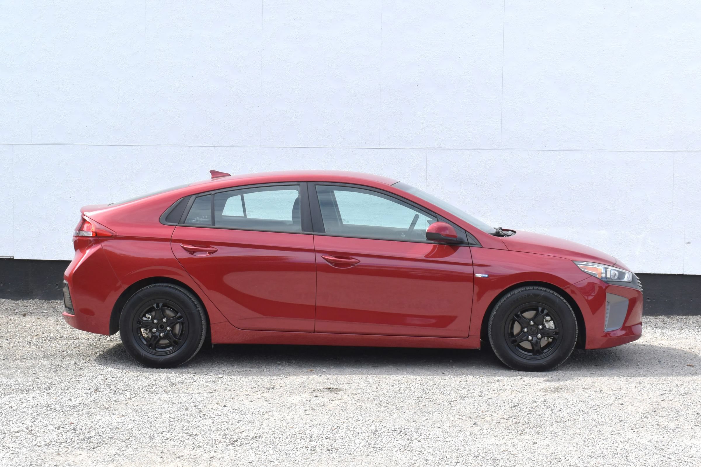 Used 2019 Hyundai Ioniq Blue FWD image 6