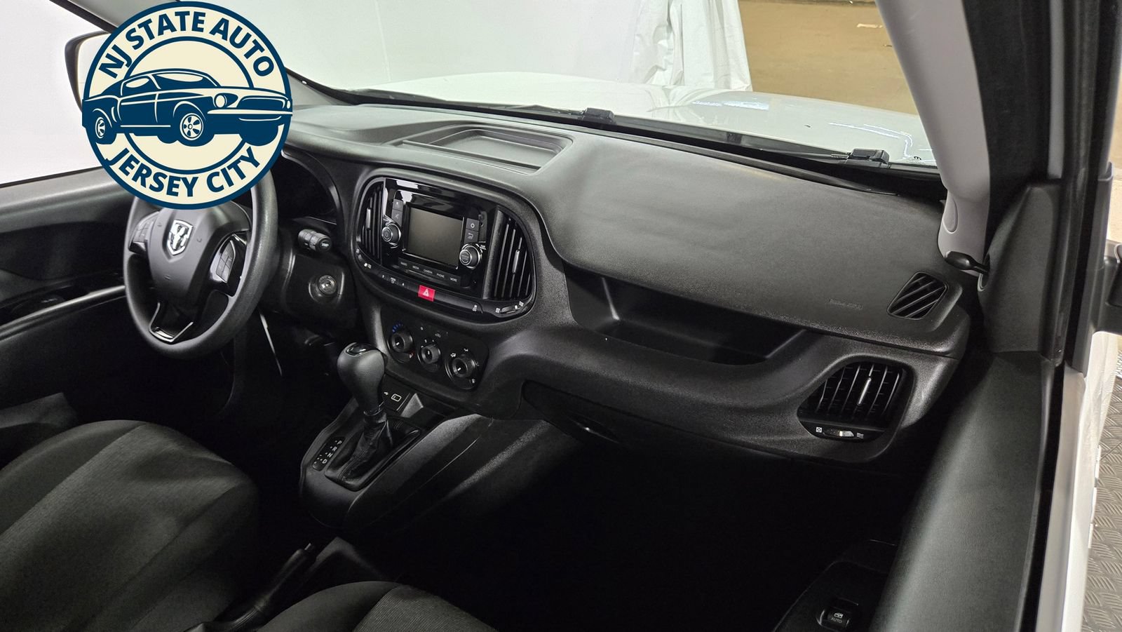 Used 2022 RAM ProMaster City Tradesman FWD image 28