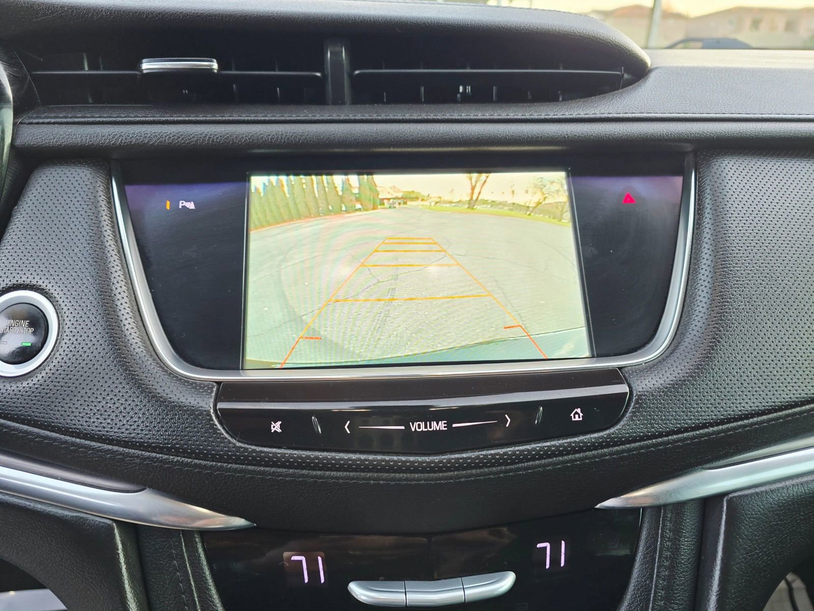 Used 2017 Cadillac XT5 Luxury w/ Driver Awareness Package image 20