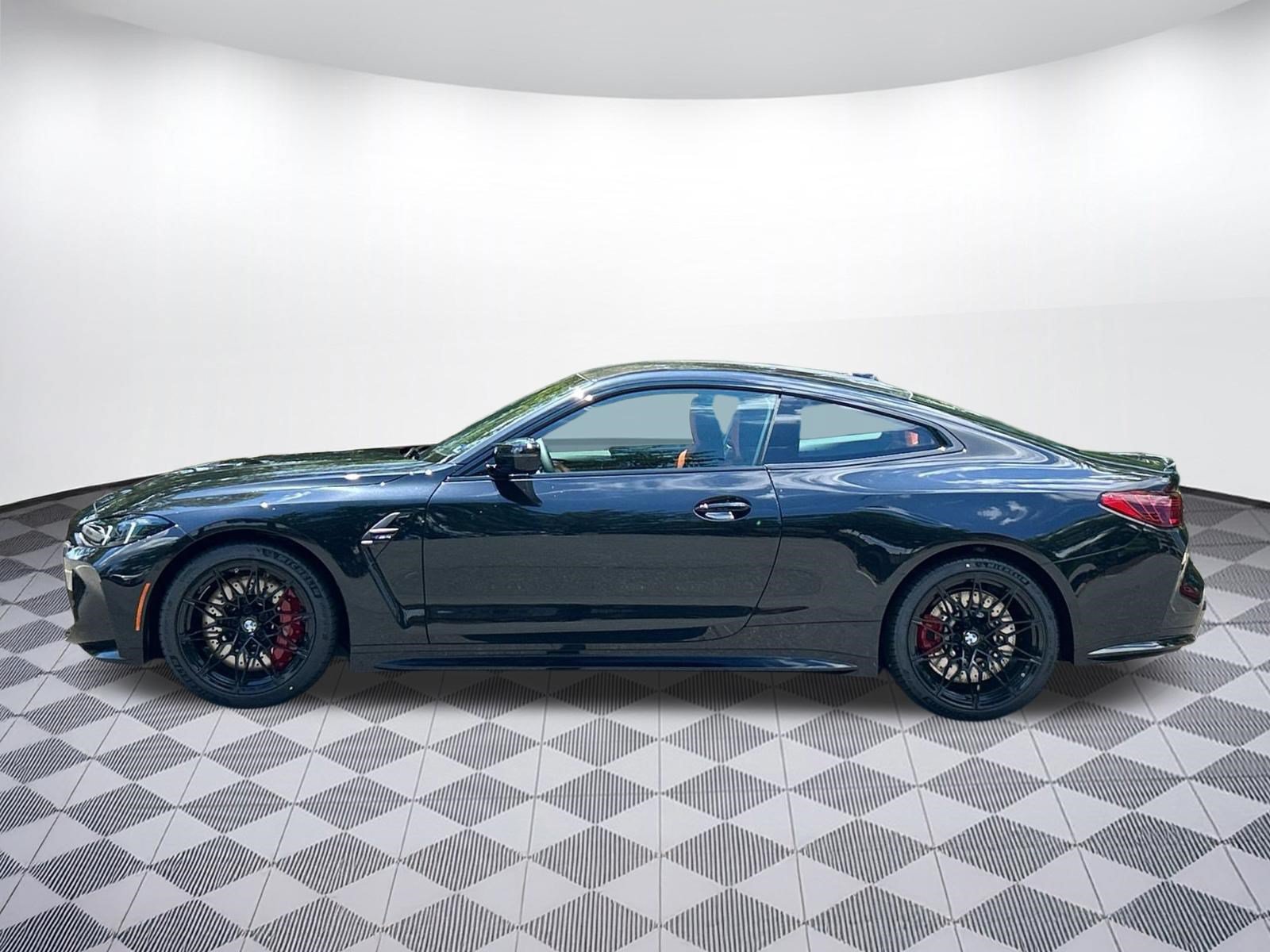 New 2027 BMW M4 Coupe w/ Executive Package RWD image 2