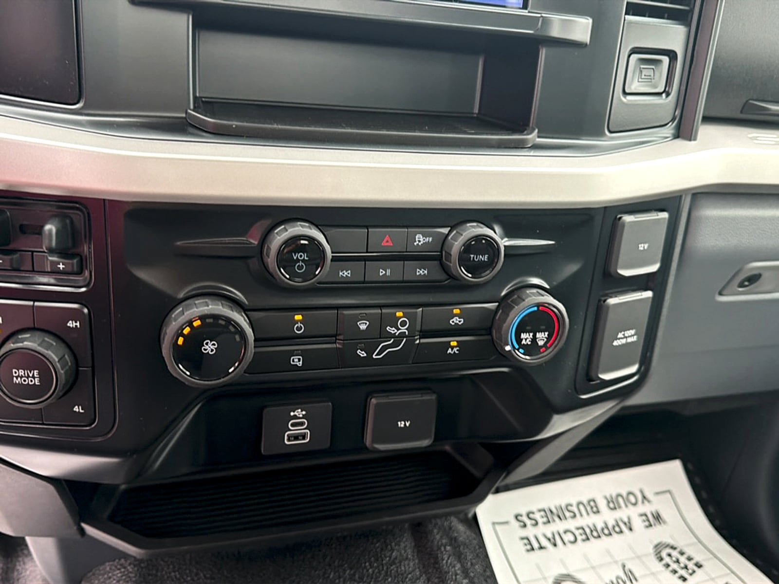 New 2026 Ford F350 XLT AWD/4WD image 9