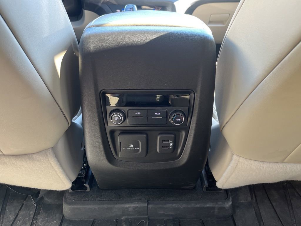 Used 2021 Buick Enclave Essence w/ Sound and Sites Package AWD/4WD image 24