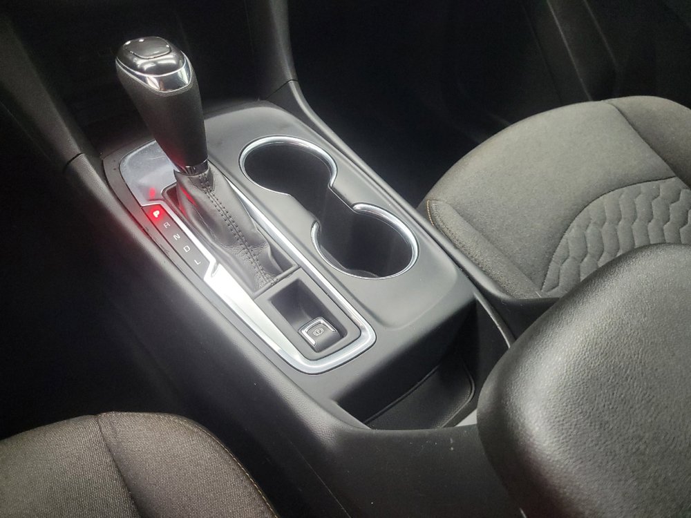 Used 2021 Chevrolet Equinox LT image 26