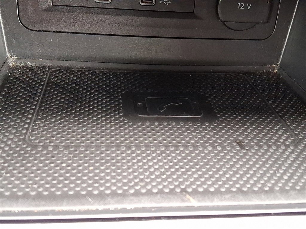 Used 2022 Volkswagen Atlas SE image 26