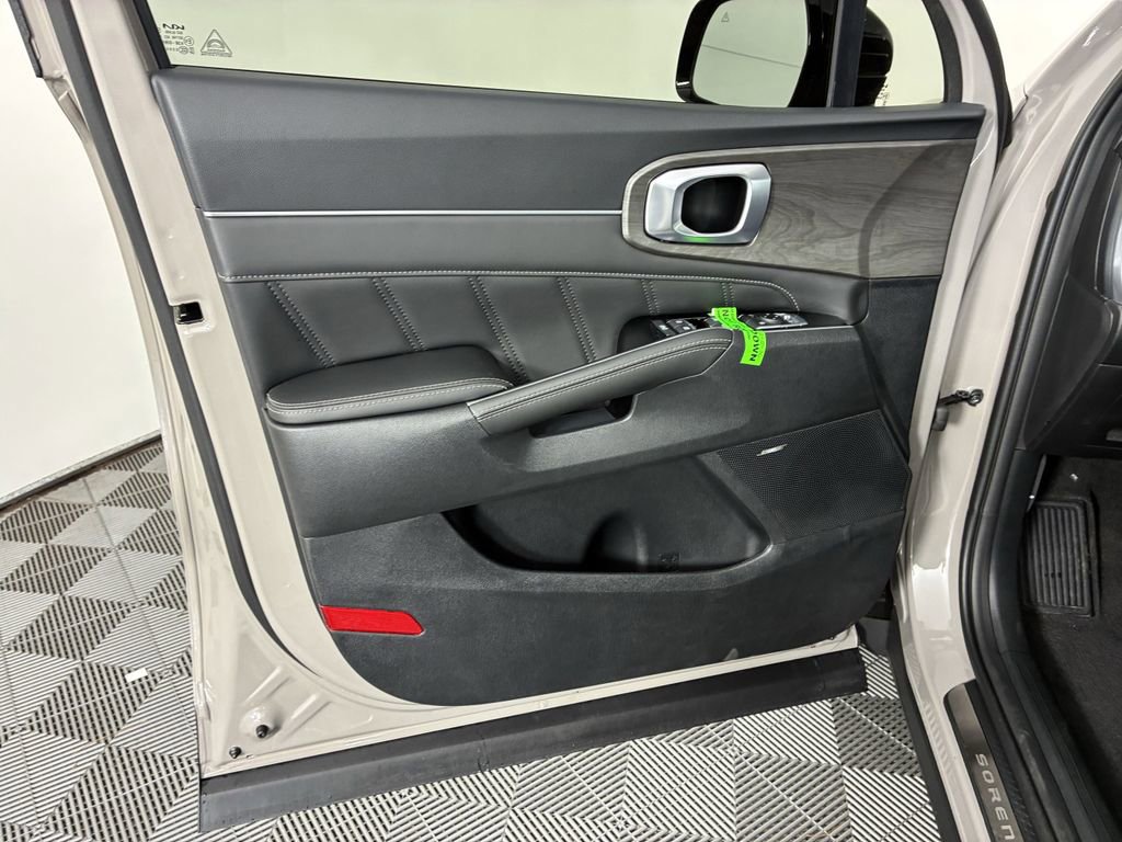New 2026 Kia Sorento SX image 18