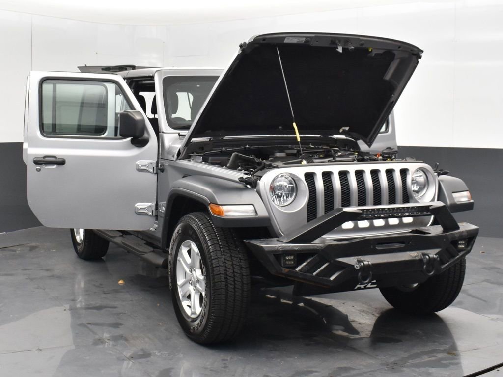 Used 2018 Jeep Wrangler Unlimited Sport S image 31