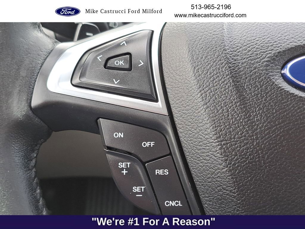 Used 2017 Ford Fusion SE w/ Fusion SE Technology Package image 14