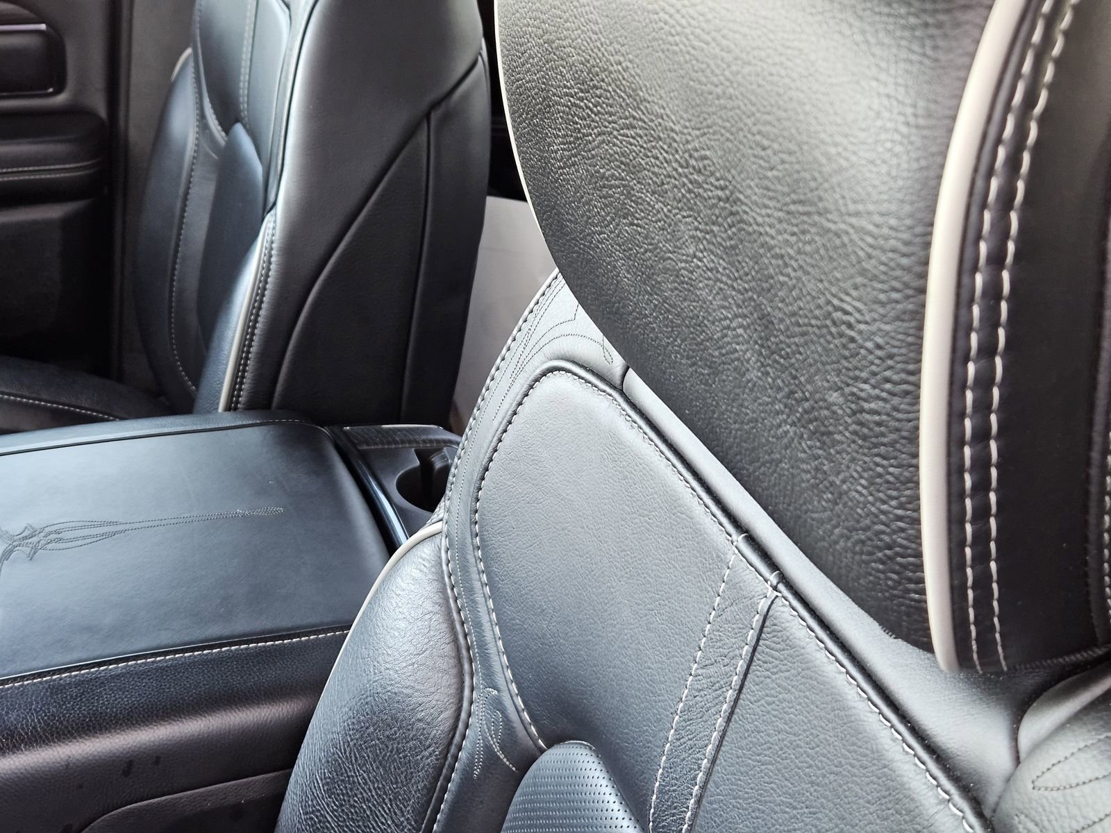 Used 2023 RAM 1500 Limited w/ Trailer Tow Group image 30