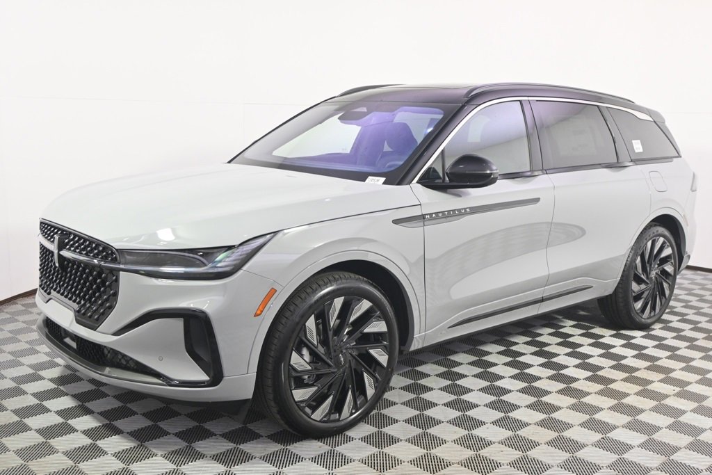 New 2026 Lincoln Nautilus Black Label image 2