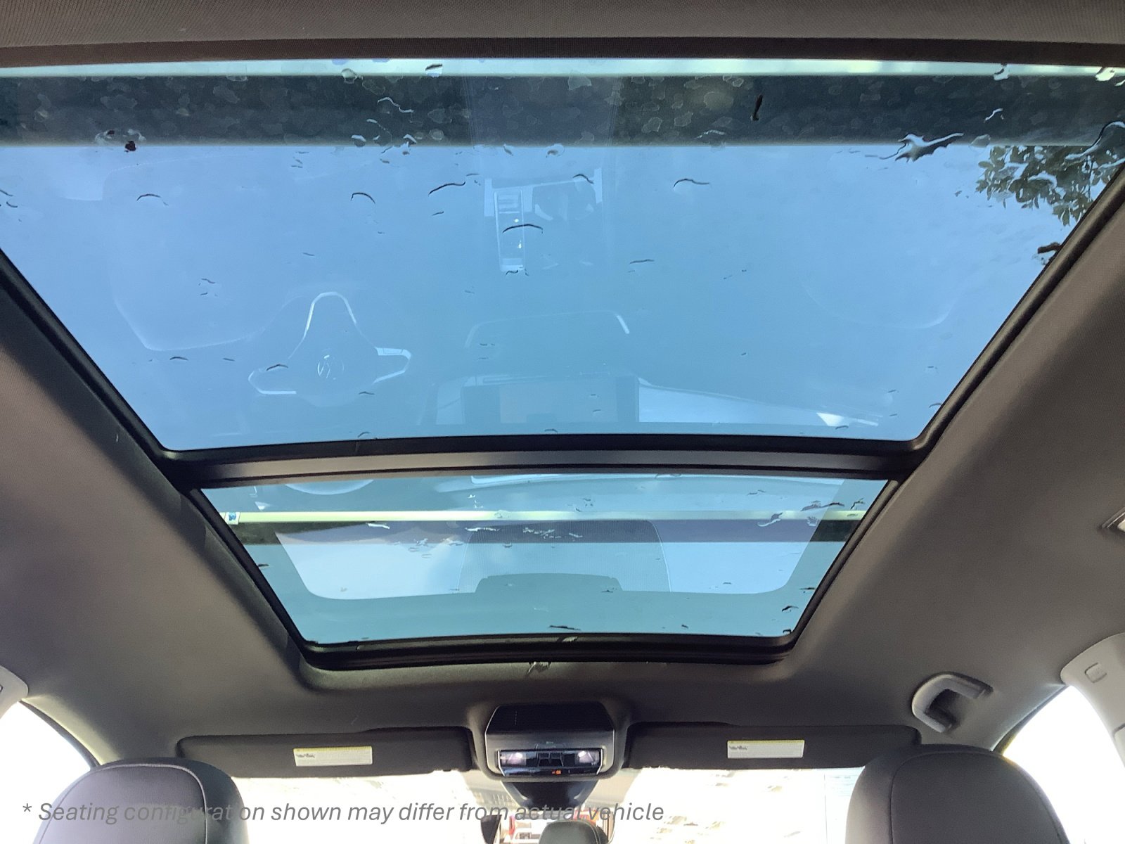 New 2026 Volkswagen Atlas Cross Sport SE image 19