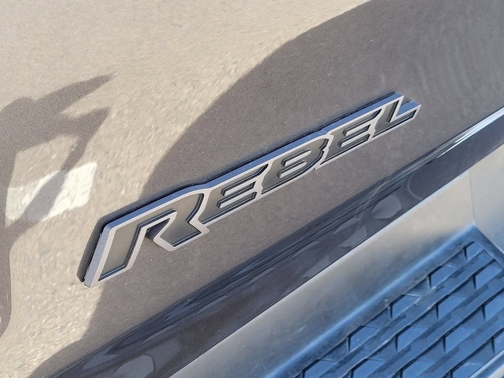 Used 2022 RAM 1500 Rebel w/ Night Edition AWD/4WD image 13