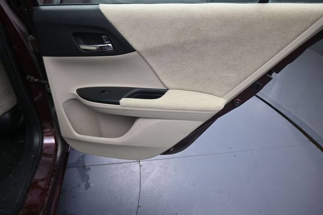 Used 2013 Honda Accord LX image 15