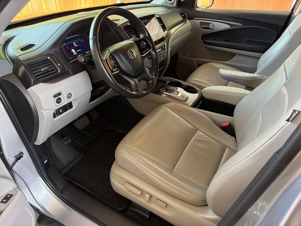 Used 2022 Honda Pilot Special Edition image 2
