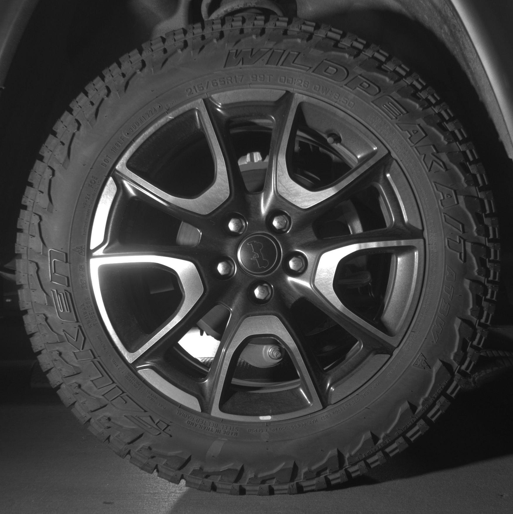 Used 2025 Jeep Compass Trailhawk AWD/4WD image 15