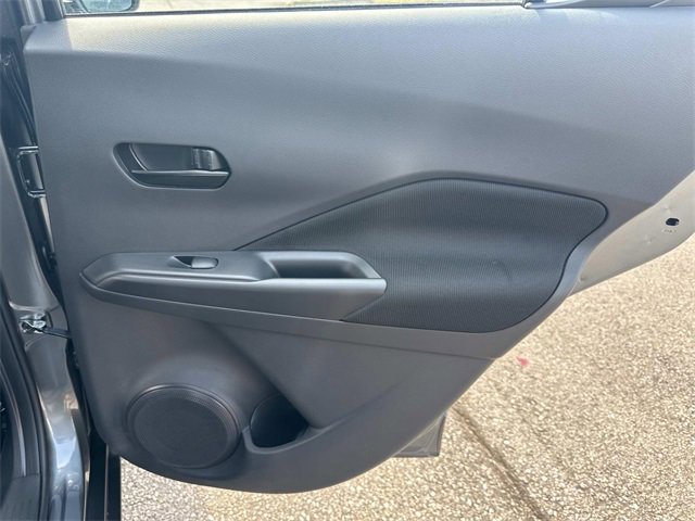 New 2025 Nissan Kicks Play S image 15