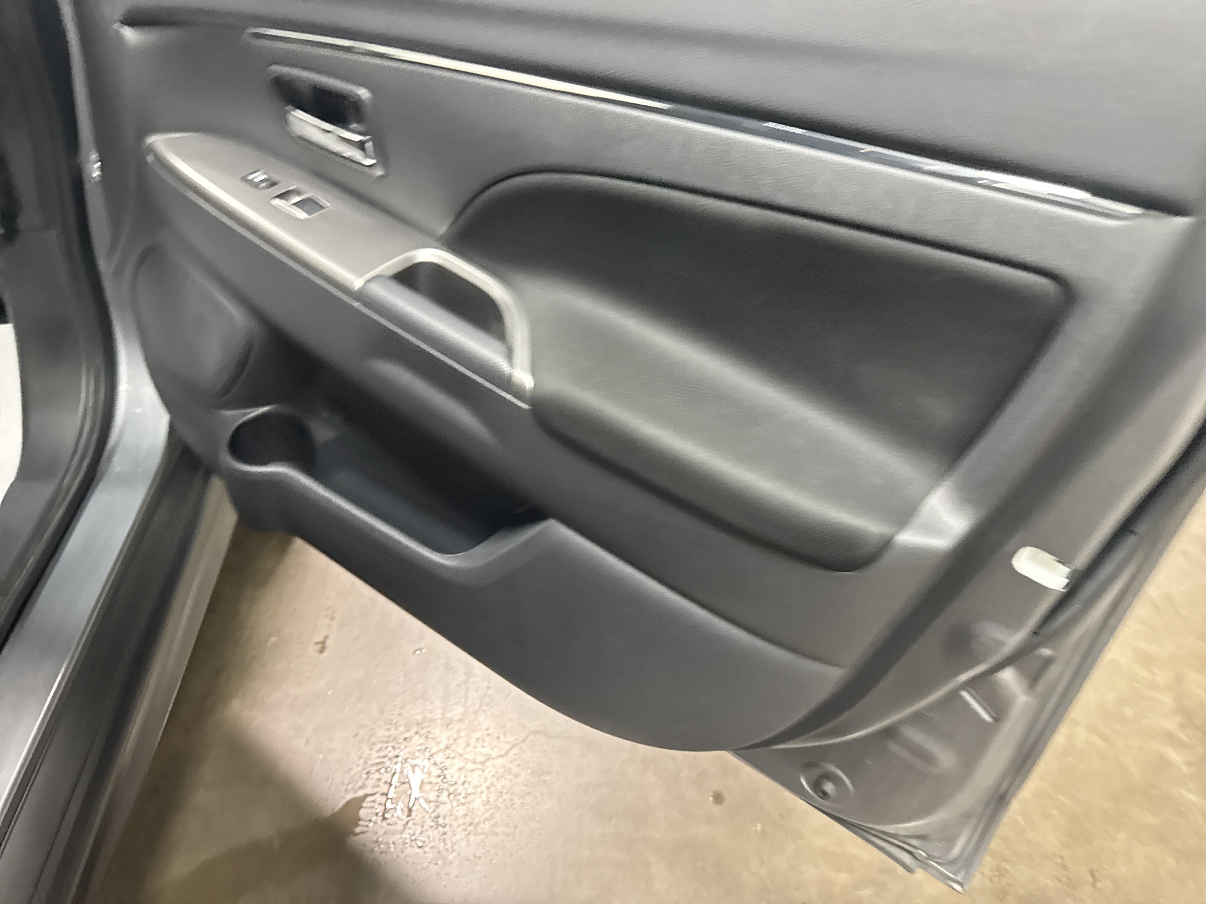 Used 2020 Mitsubishi Outlander Sport SE AWD/4WD image 37