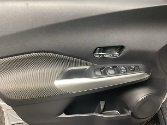 Used 2019 Nissan Kicks SV FWD image 10