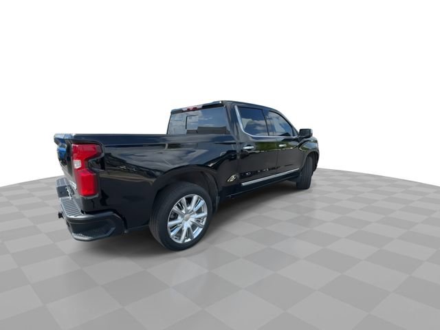 Used 2022 Chevrolet Silverado 1500 High Country w/ High Country Premium Package AWD/4WD image 8