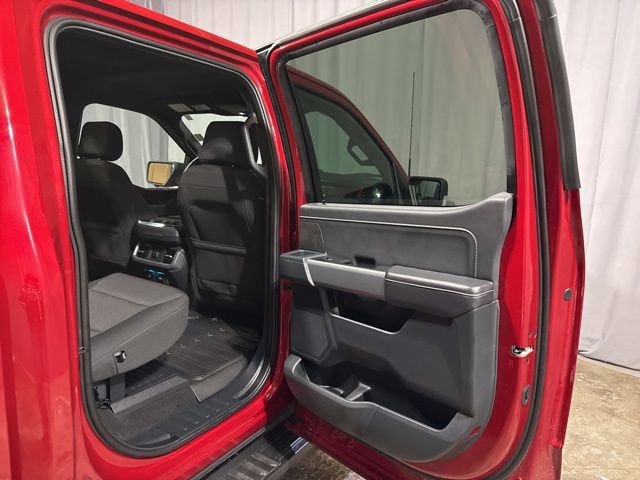 Used 2025 Ford F150 XLT w/ Equipment Group 302A MID image 27