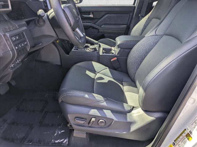 Used 2024 Toyota Tacoma Limited w/ Limited Package (LT) image 16