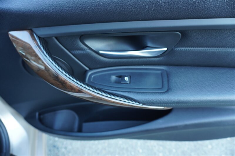 Used 2014 BMW 328i Sedan RWD image 35