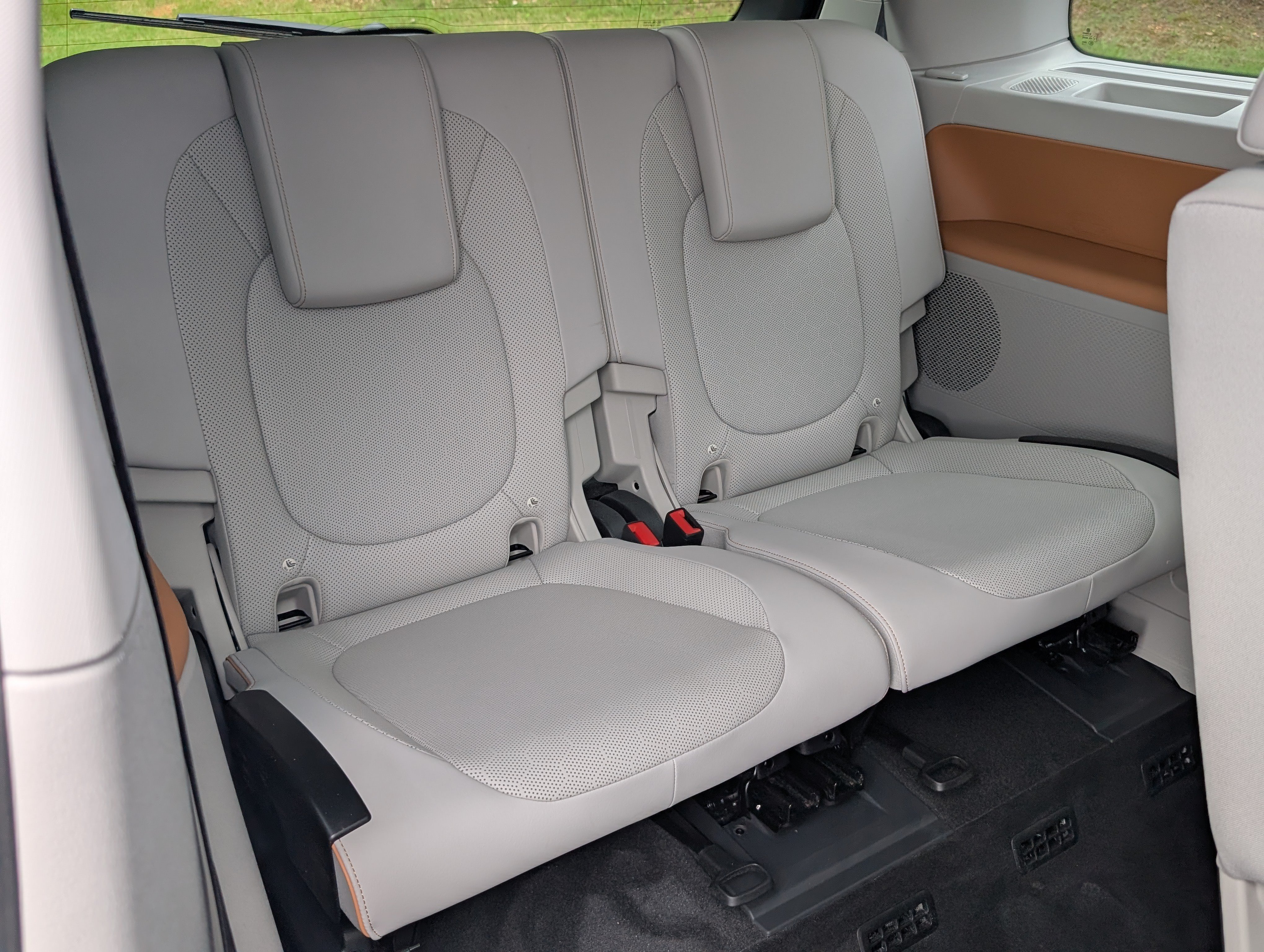 Used 2025 Volkswagen ID. Buzz Pro S Plus RWD image 22