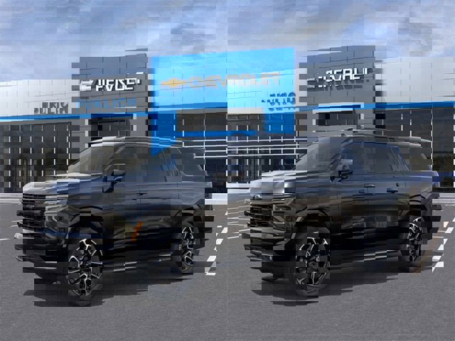 New 2026 Chevrolet Suburban RST image 2