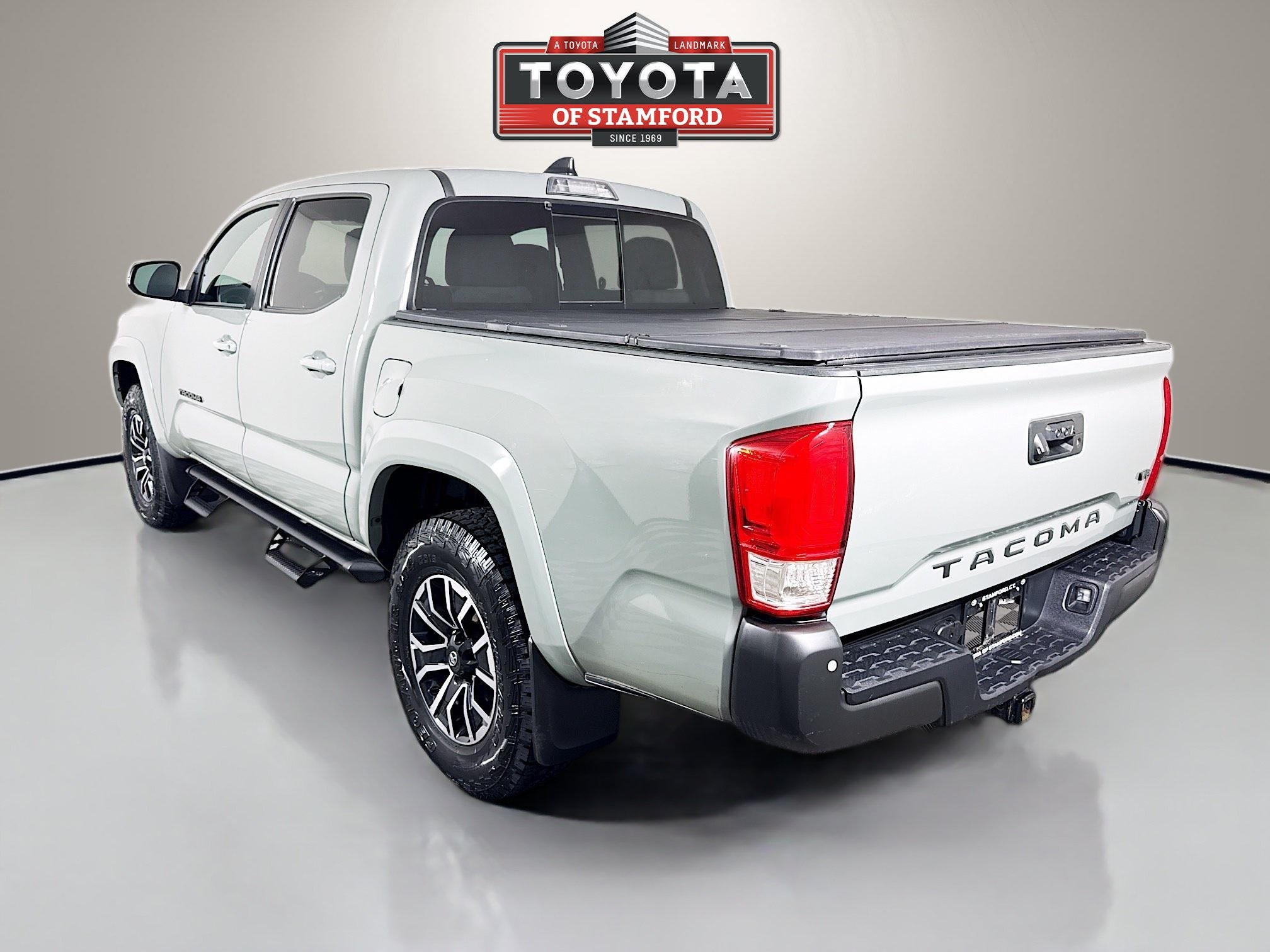 Certified 2023 Toyota Tacoma TRD Sport AWD/4WD image 5