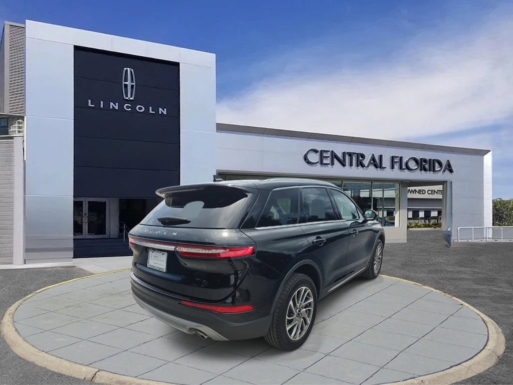 Certified 2022 Lincoln Corsair FWD image 2