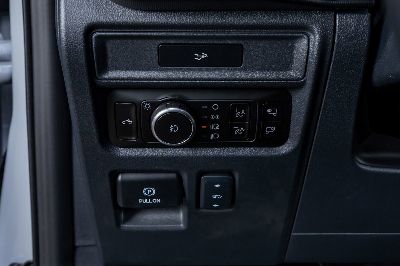 Used 2026 Ford F150 Lariat AWD/4WD image 22