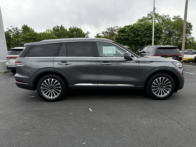 Certified 2024 Lincoln Aviator AWD w/ Premium Package image 4