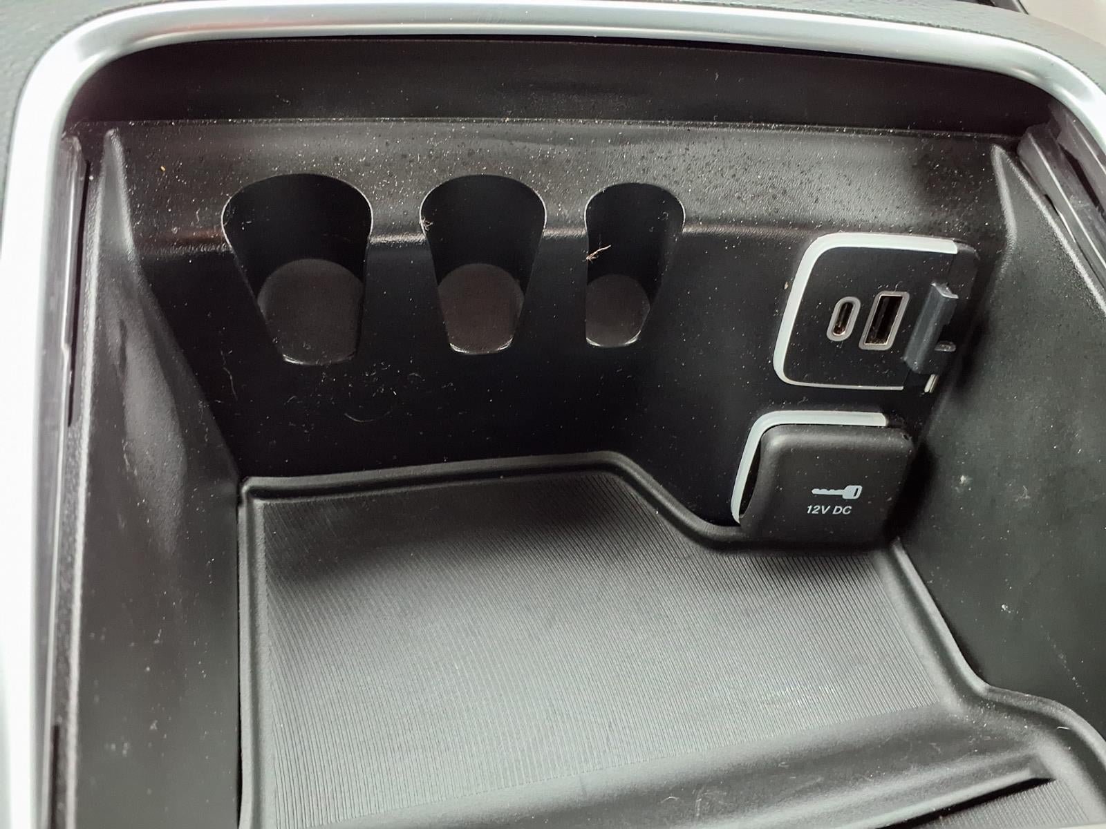 Certified 2021 Chrysler Pacifica Limited AWD/4WD image 10