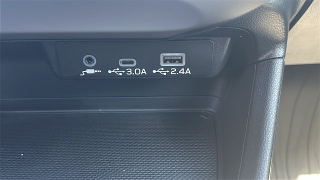 Certified 2024 Subaru Crosstrek 2.0i Premium AWD/4WD image 37
