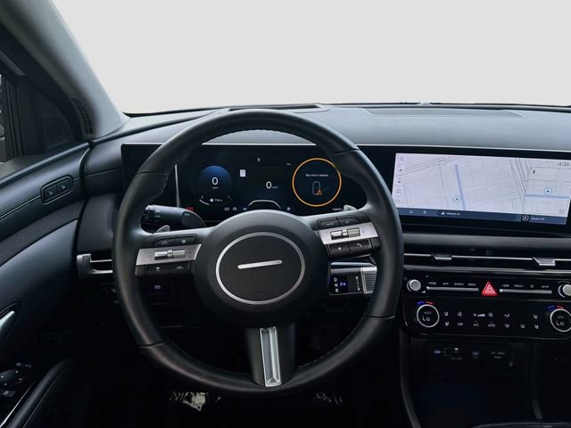Used 2025 Hyundai Tucson Limited FWD image 24