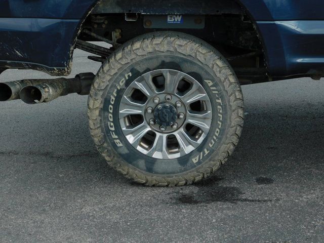 Used 2019 Ford F350 XLT w/ XLT Premium Package image 10